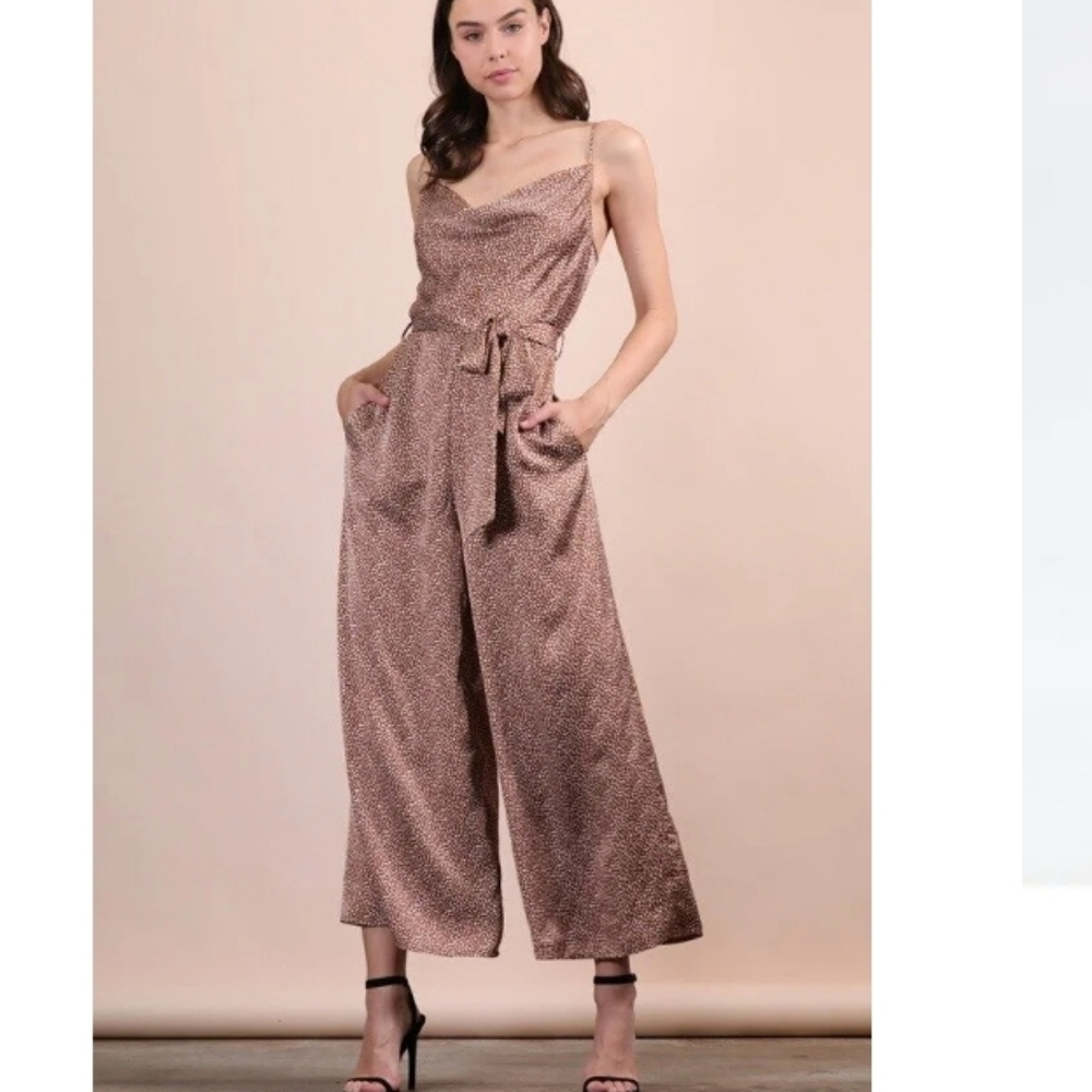 NEW Boutique Satin Cowl Neck Sleevesless jumpsuit size small